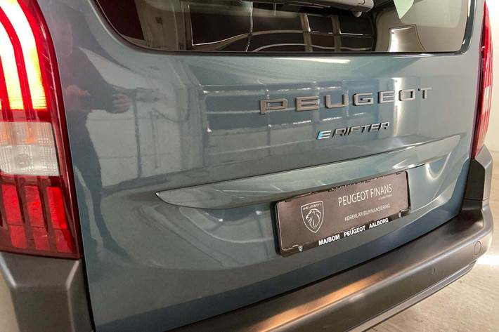 Grøn Peugeot e-Rifter fra 2024