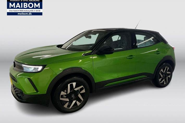 Grøn Opel Mokka-e fra 2023