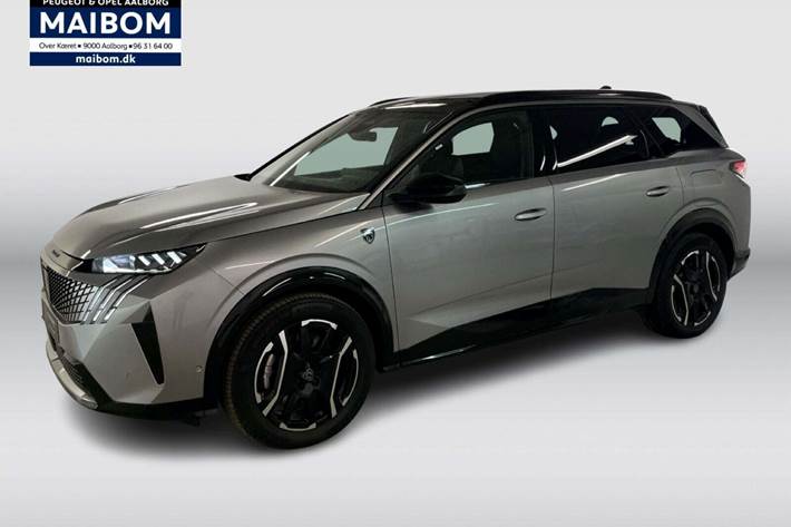 Sølv Peugeot e-5008 fra 2025
