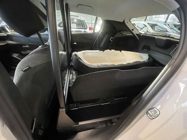 Peugeot 208 1,2 PureTech 100 Allure+ Van