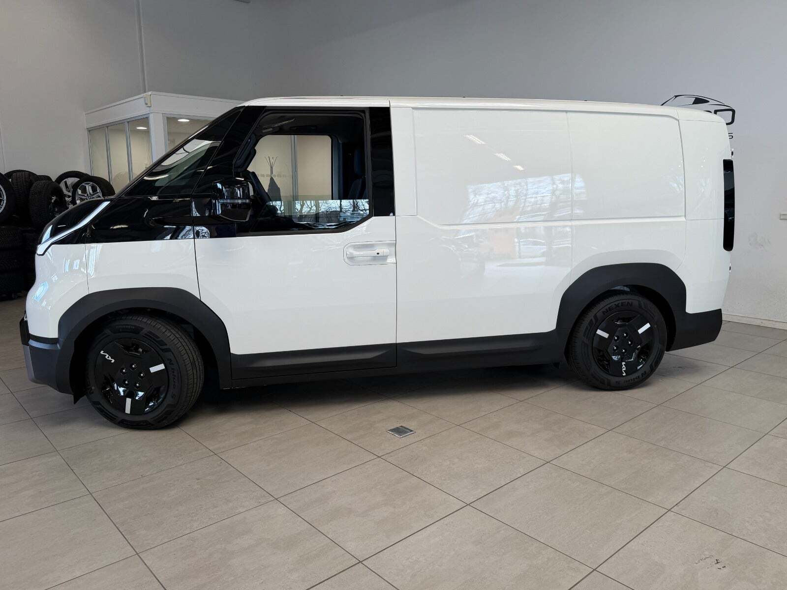 Kia PV5 71 Long Range Work