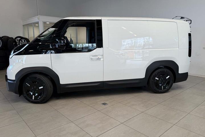 Hvid Kia PV5 fra 2026
