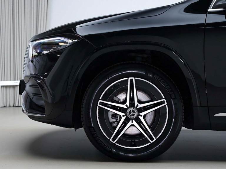 Mercedes EQA250+ AMG Premium