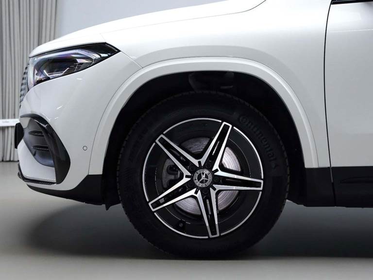 Mercedes EQA250+ AMG Premium
