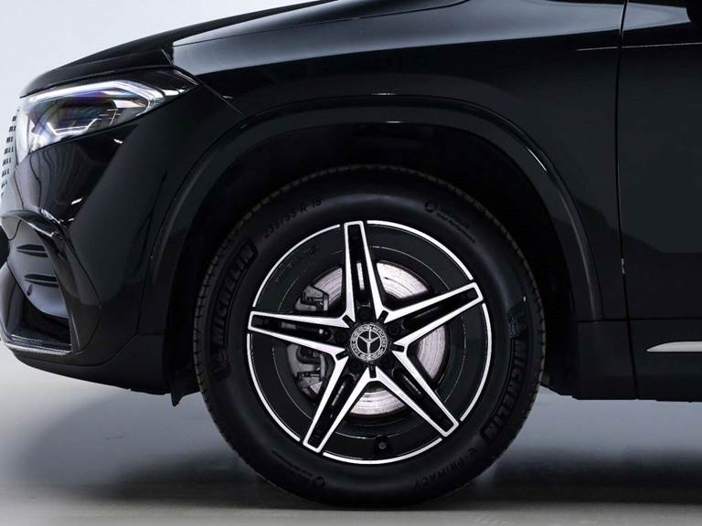 Mercedes EQA250+ AMG Premium