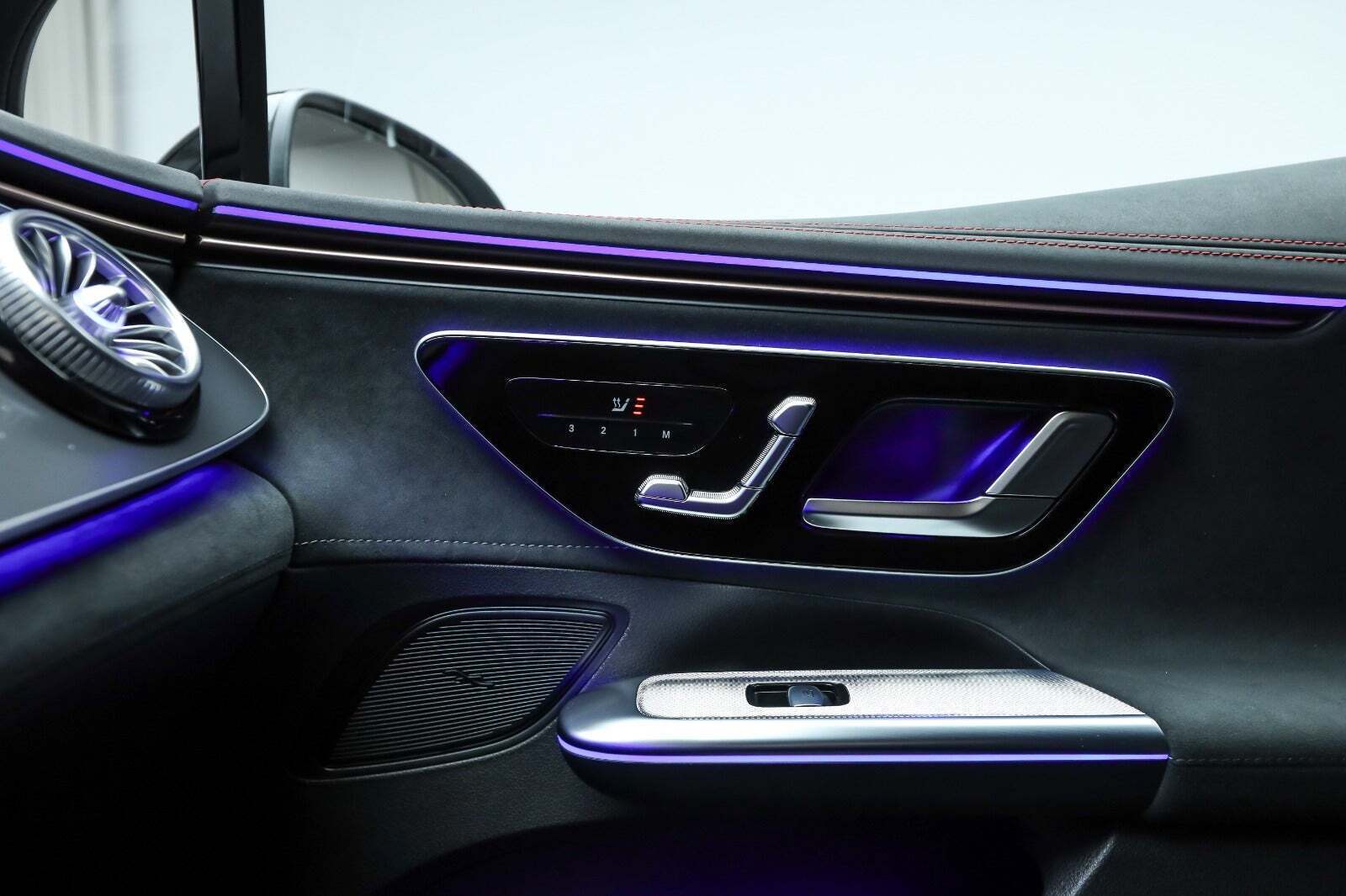 Sort Mercedes EQE350+ fra 2026