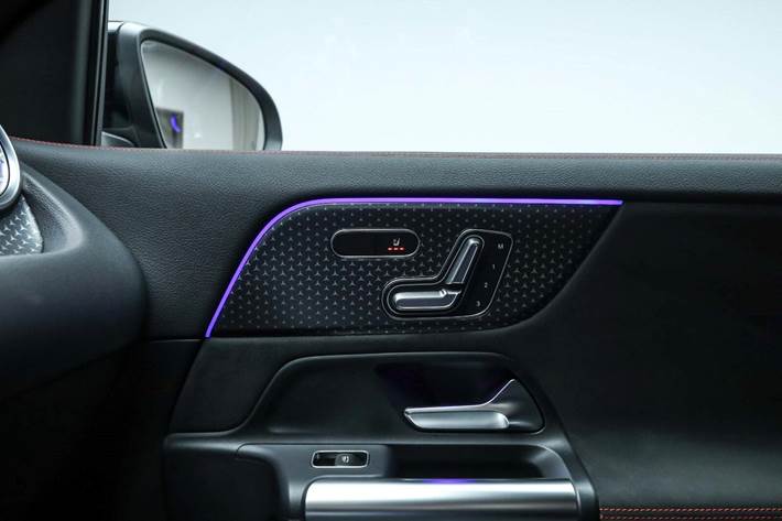 Sort Mercedes EQA250+ fra 2026