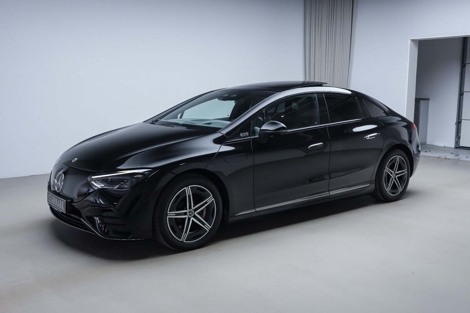 Mercedes EQE350 AMG Line