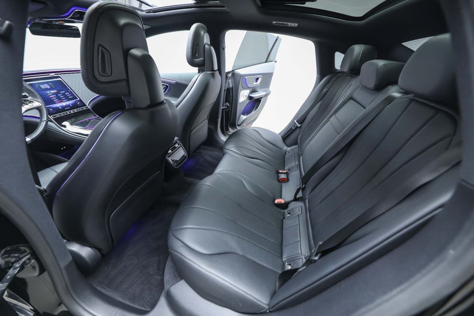 Mercedes EQE350 AMG Line