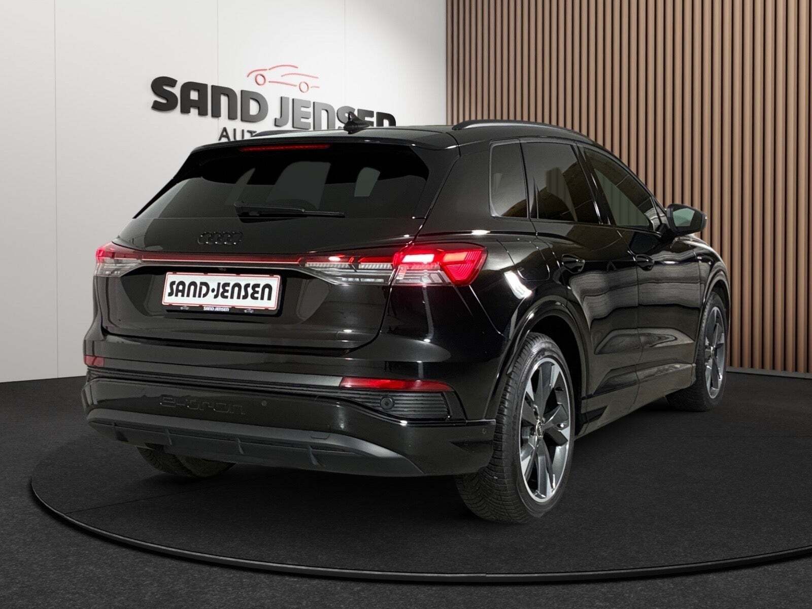 Audi Q4 e-tron 45 Ultra S-line