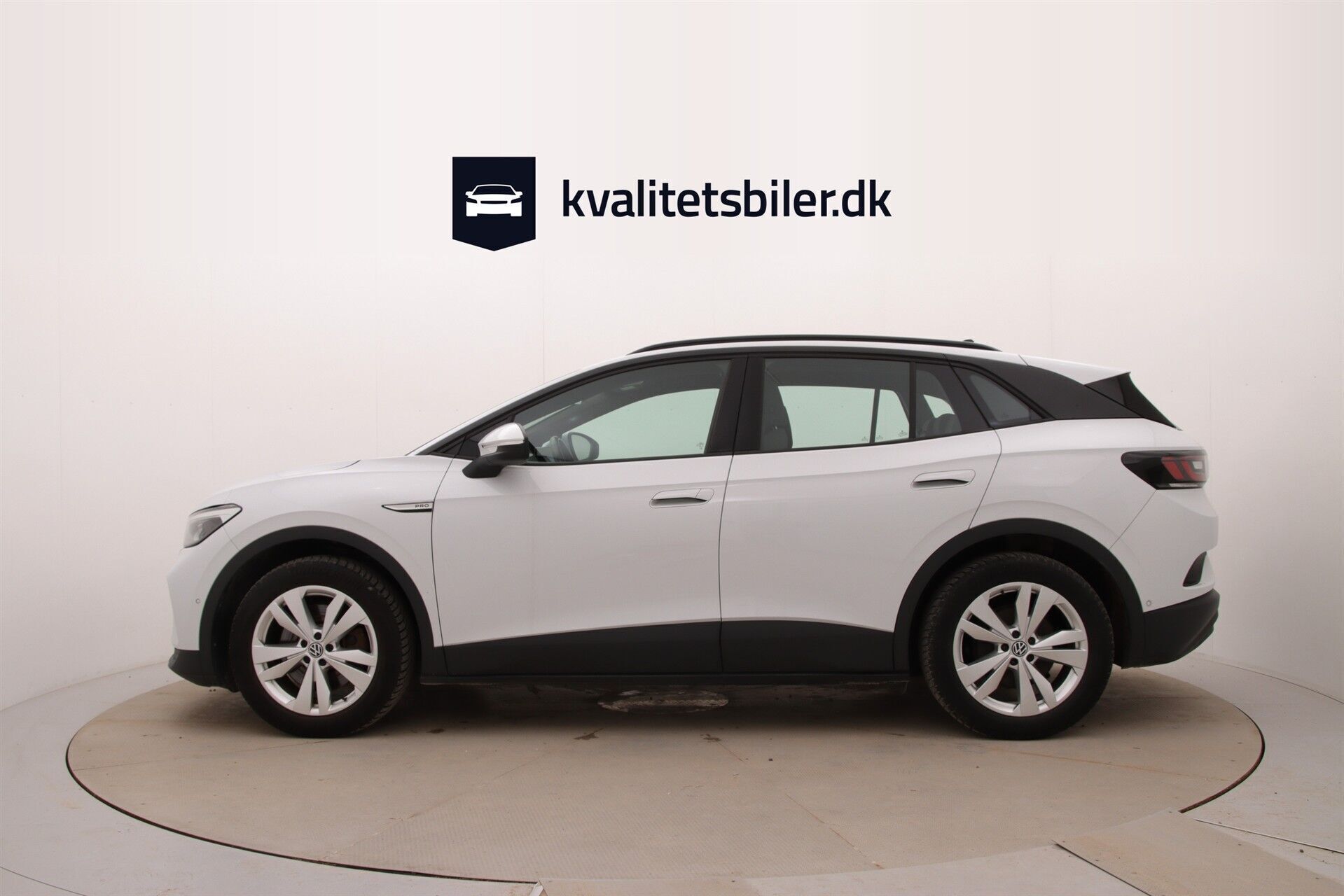 VW ID.4 EL Pro Business Performance 204HK 5d Aut.