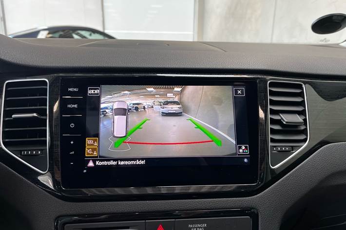 Sort VW Golf Sportsvan fra 2019