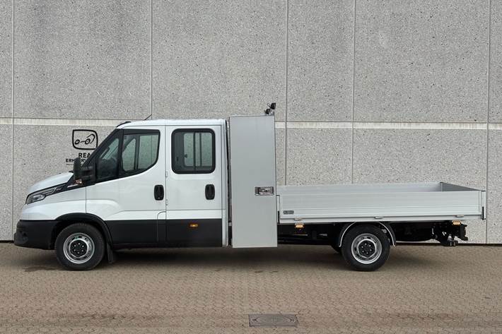 Hvid Iveco Daily fra 2026