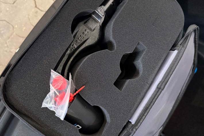 Sort Tesla Model Y fra 2025