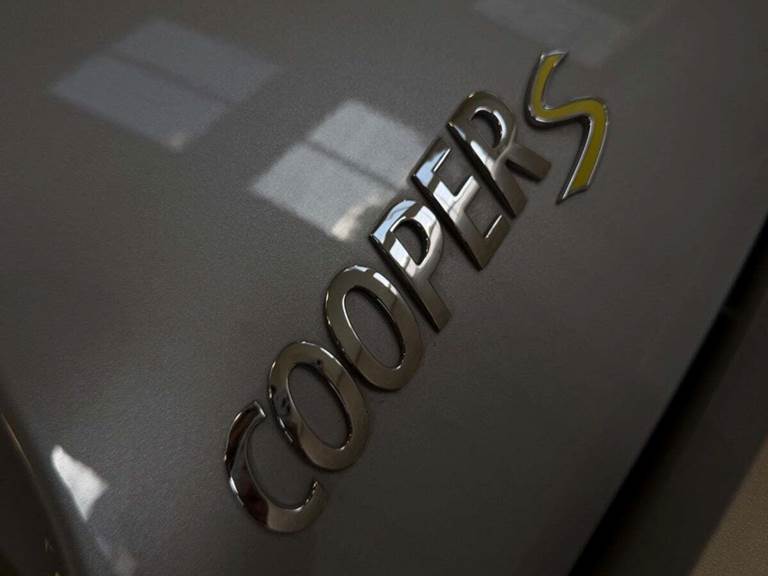 Mini Cooper SE Essential