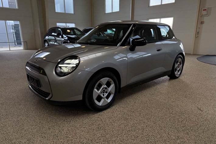 Grå Mini Cooper SE fra 2024