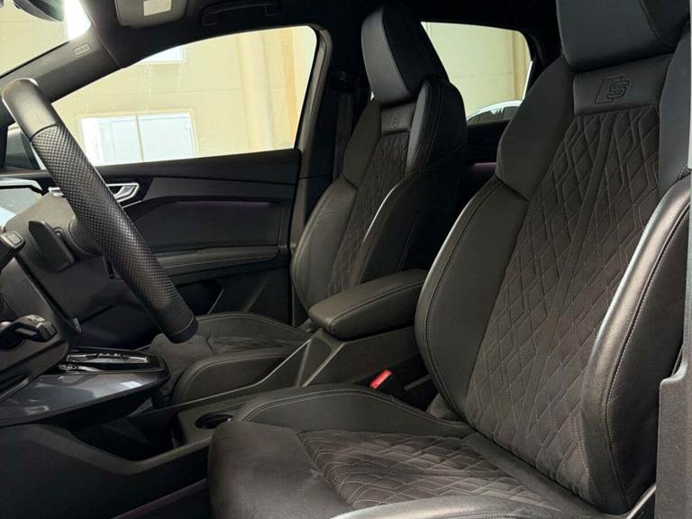 Audi Q4 e-tron 40 S-line Sportback