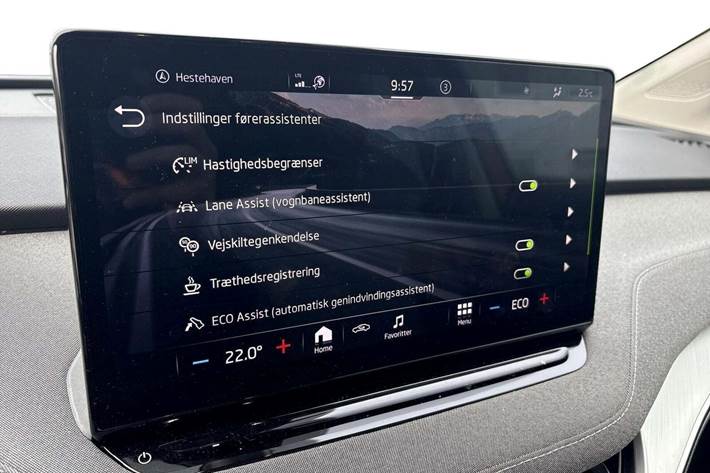 Rød Skoda Enyaq fra 2023