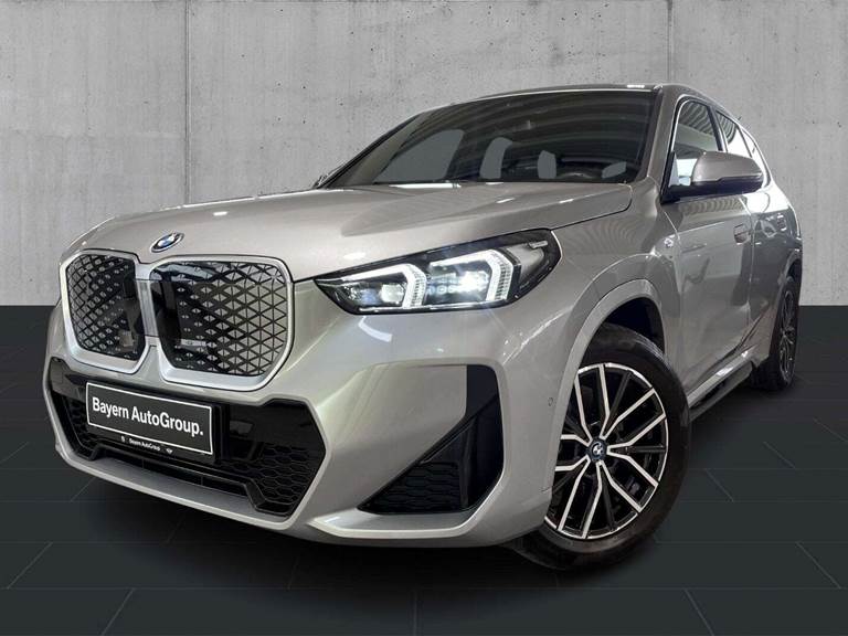 BMW iX1 eDrive20 M-Sport