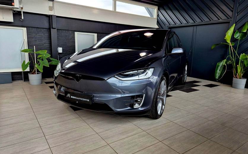 Tesla Model X 100D 6prs
