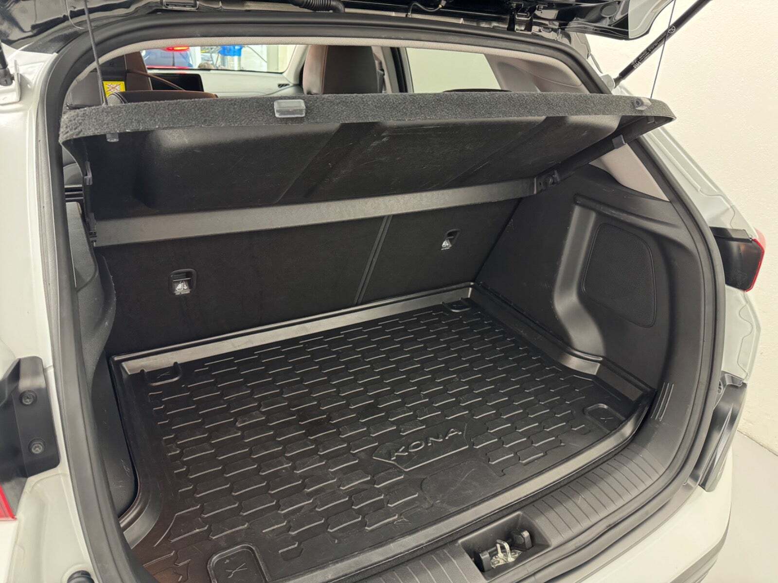 Hyundai Kona 64 EV Premium