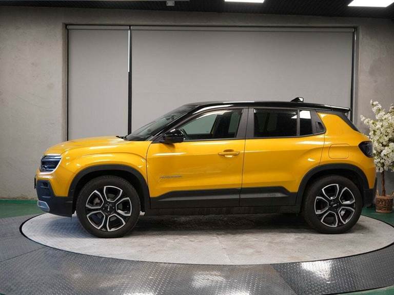 Jeep Avenger 54 Summit