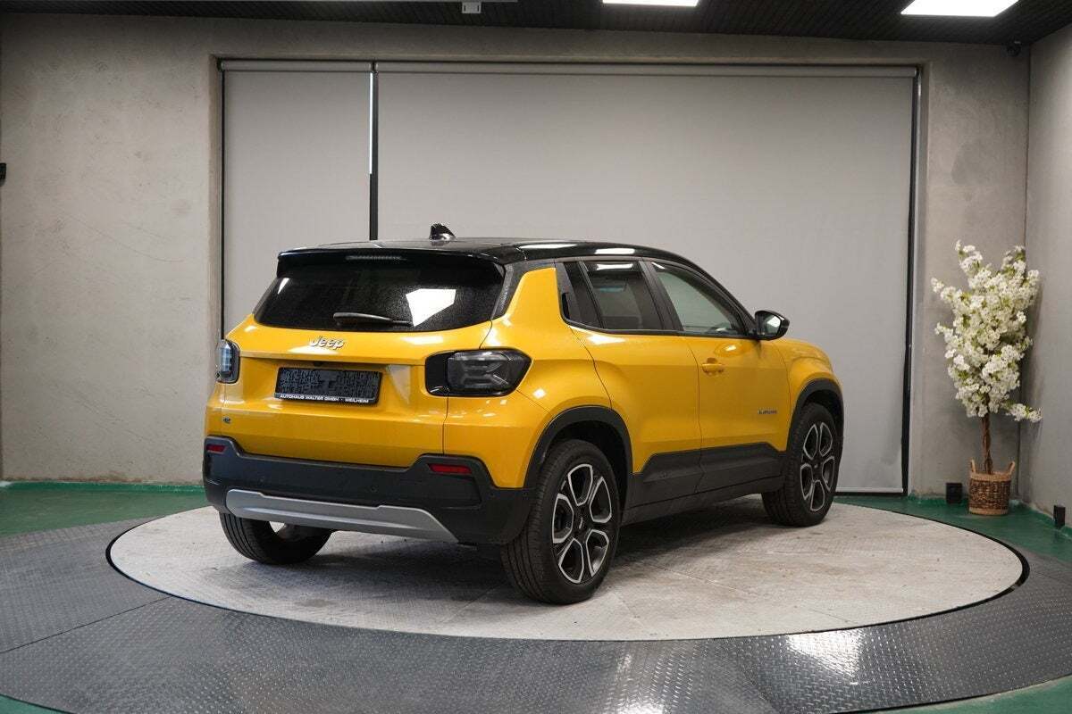 Jeep Avenger 54 Summit