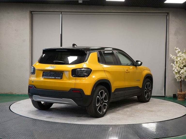 Jeep Avenger 54 Summit