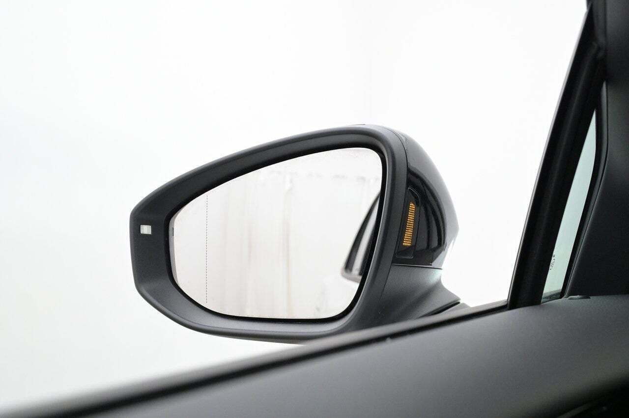 Gul VW ID.7 fra 2025