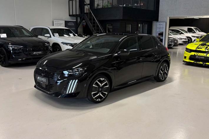 Sort Peugeot e-208 fra 2024