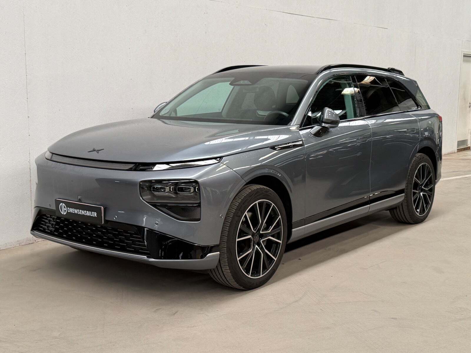 Xpeng G9 Standard Range