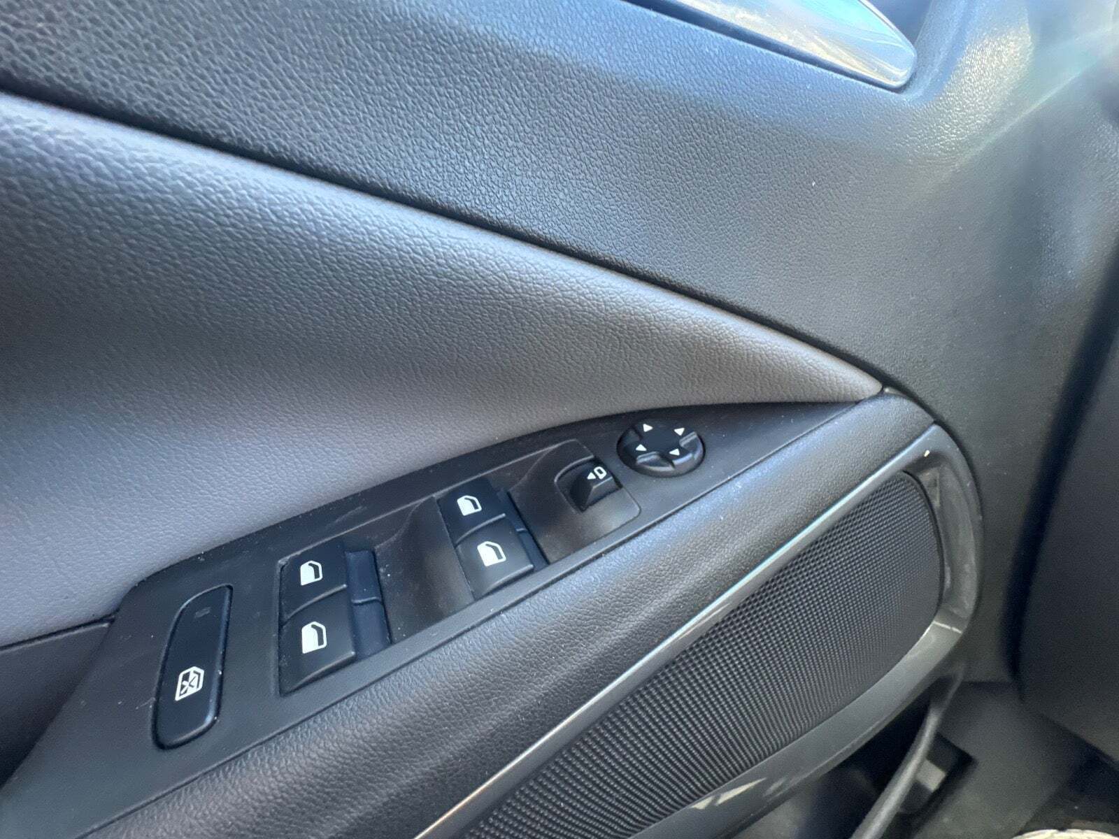 undefined Opel Crossland X fra 2020