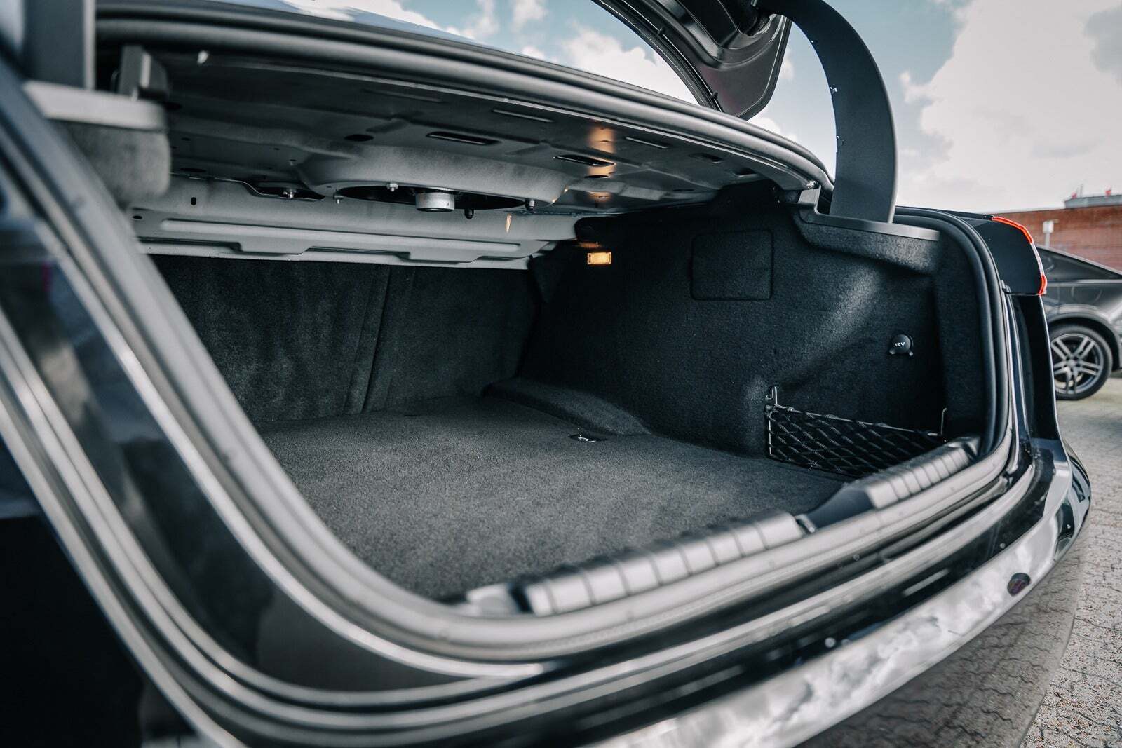 Sort Maserati Ghibli fra 2014