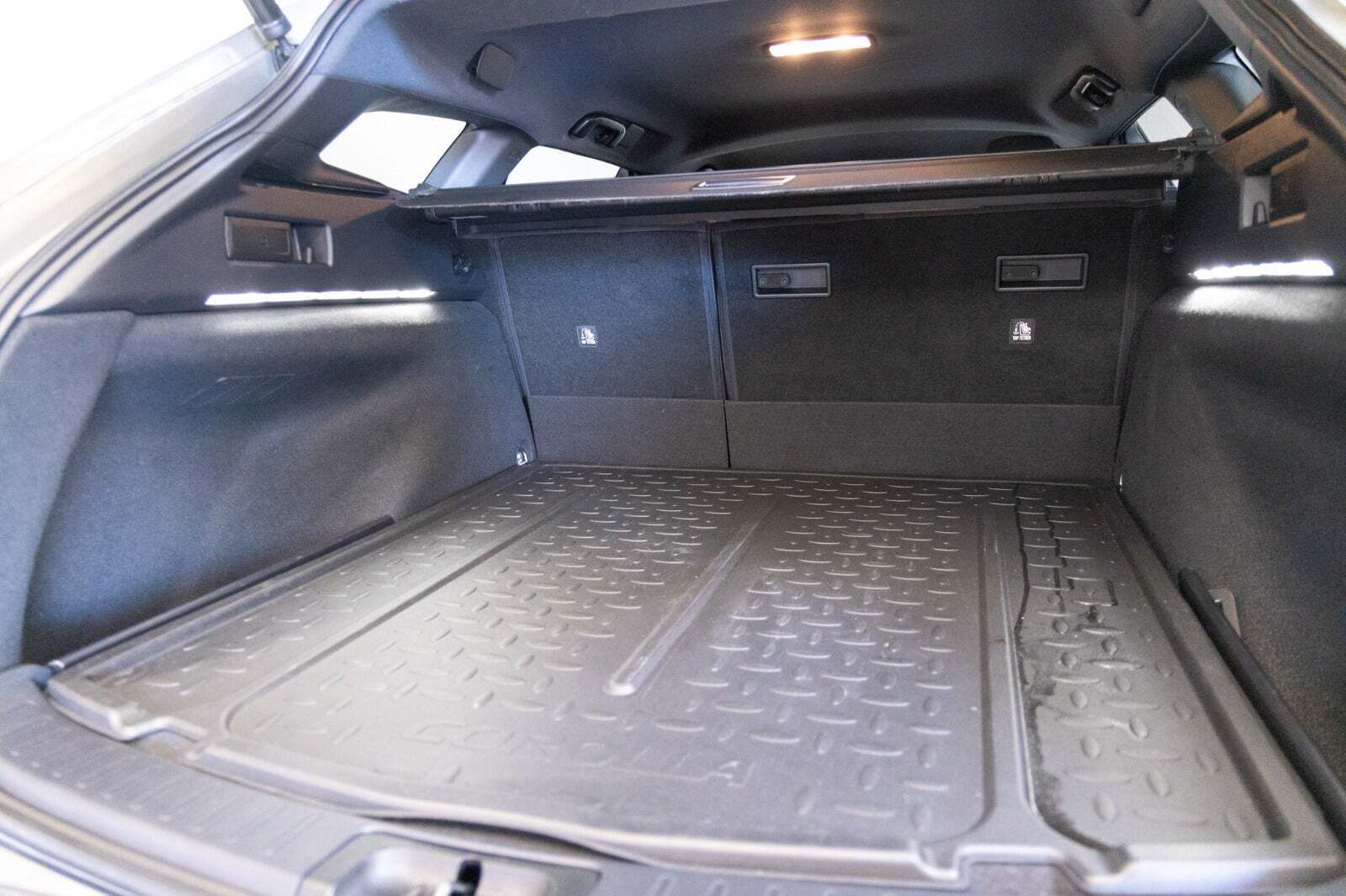 Toyota Corolla 1,8 Hybrid Active Premium Touring Sports MDS