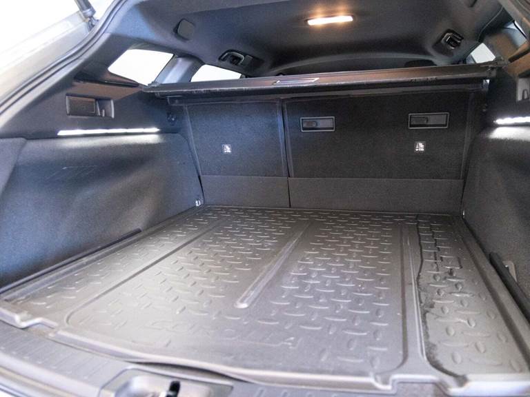 Toyota Corolla 1,8 Hybrid Active Premium Touring Sports MDS