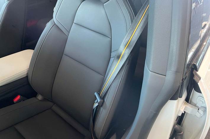 Hvid Polestar 4 fra 2024