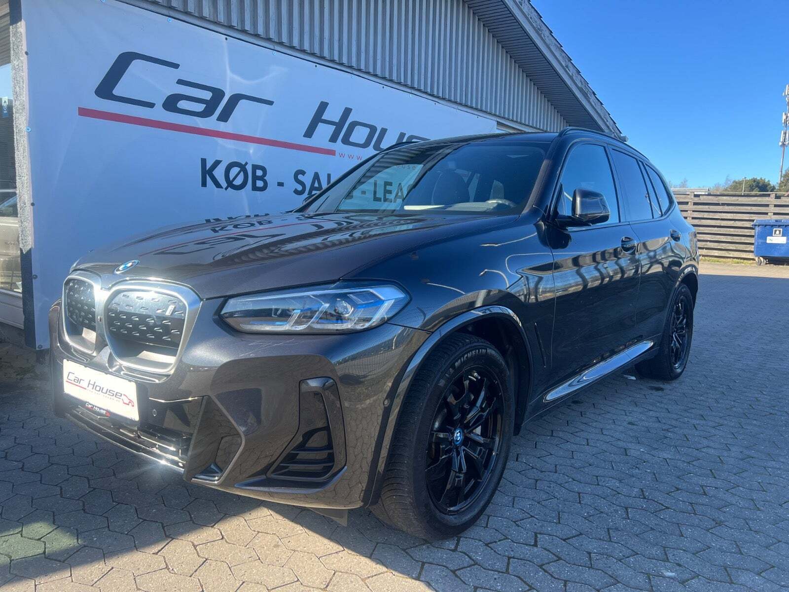 BMW iX3 Charged Plus M-Sport