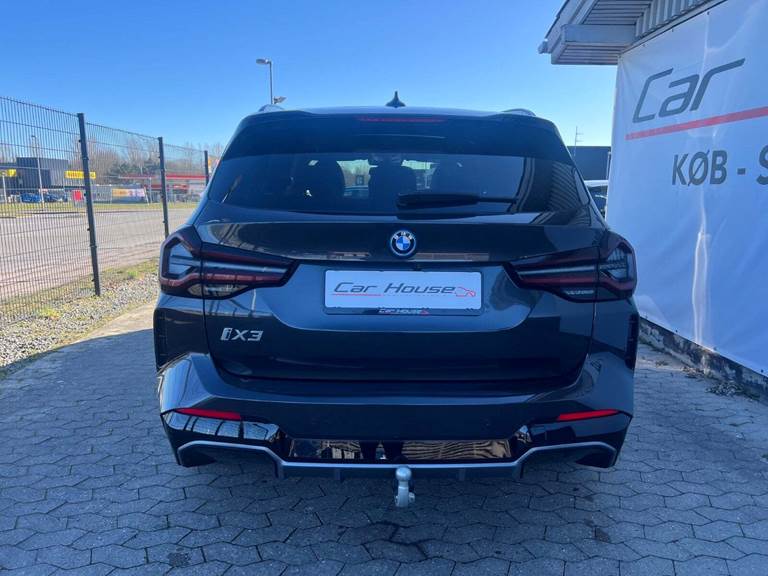 BMW iX3 Charged Plus M-Sport