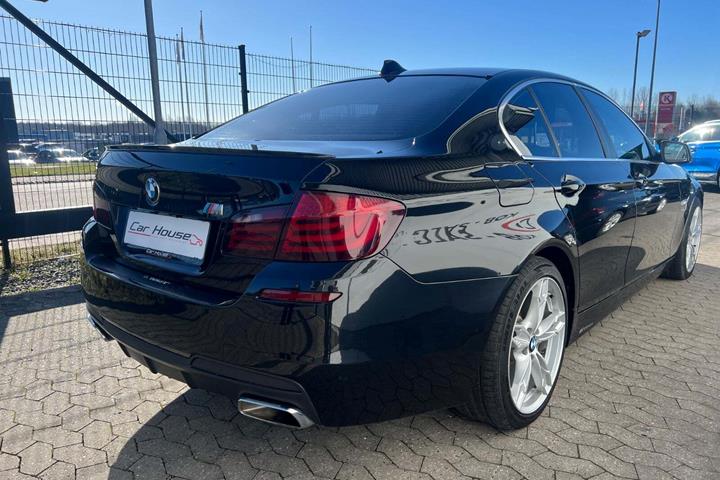 Sort BMW 520d fra 2014