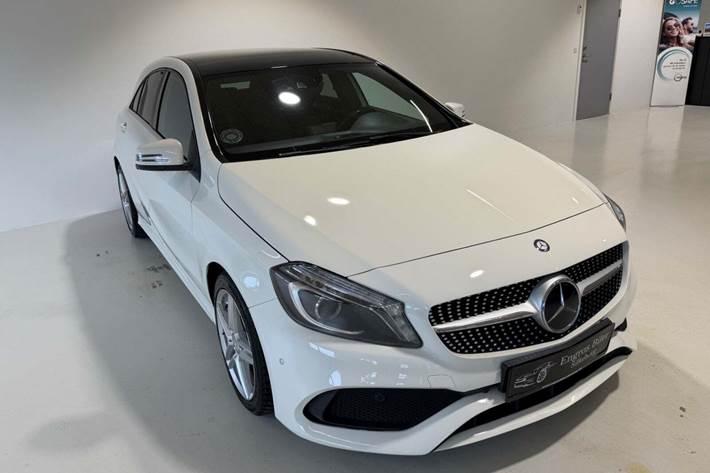 Hvid Mercedes A200 fra 2014
