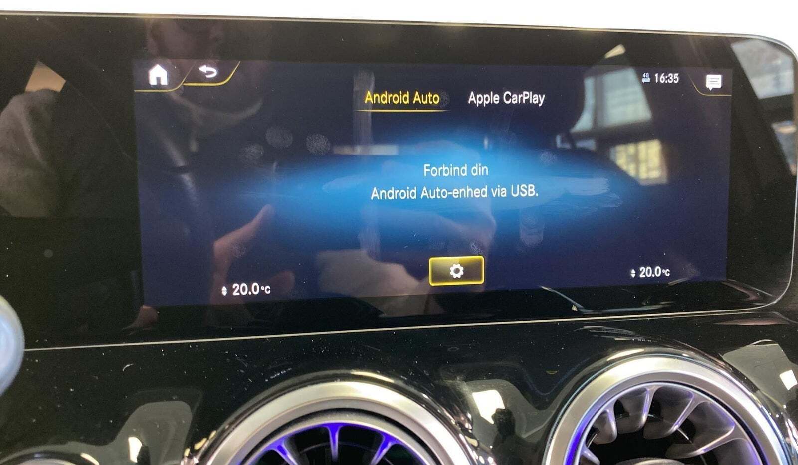 Sort Mercedes EQA250 fra 2022