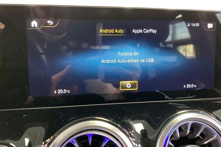 Sort Mercedes EQA250 fra 2022