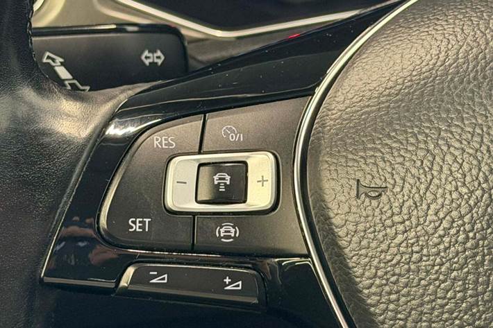 Sort VW T-Roc fra 2021