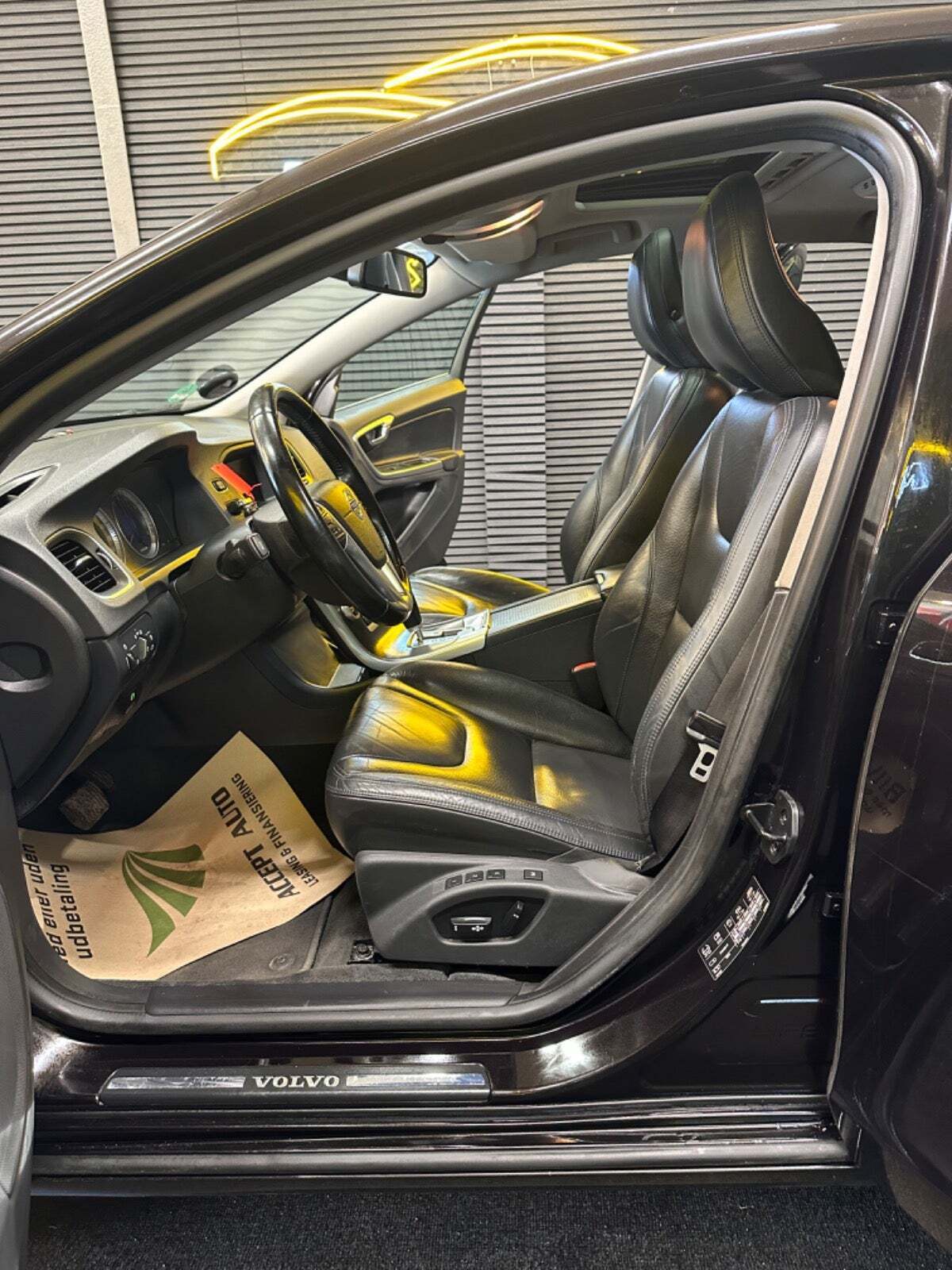 Volvo S60 2,0 T Summum aut.