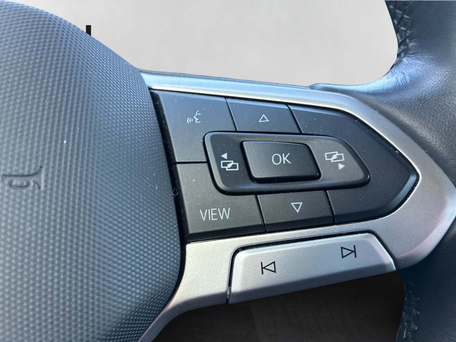 Hvid VW Polo fra 2022