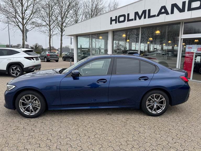 BMW 330e 2,0 Sport Line aut.