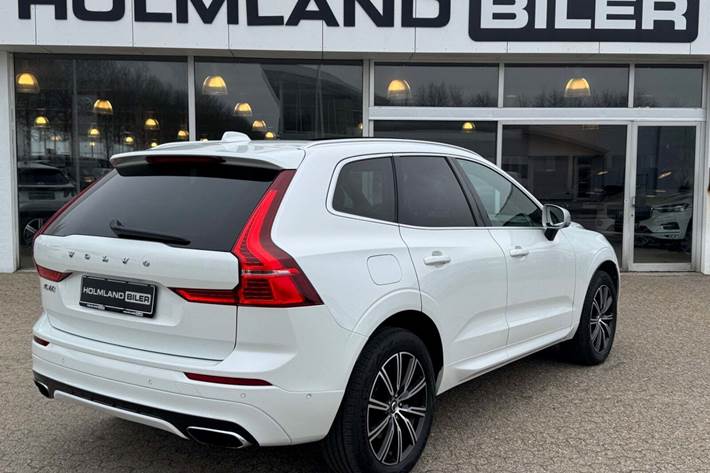 Hvid Volvo XC60 fra 2017