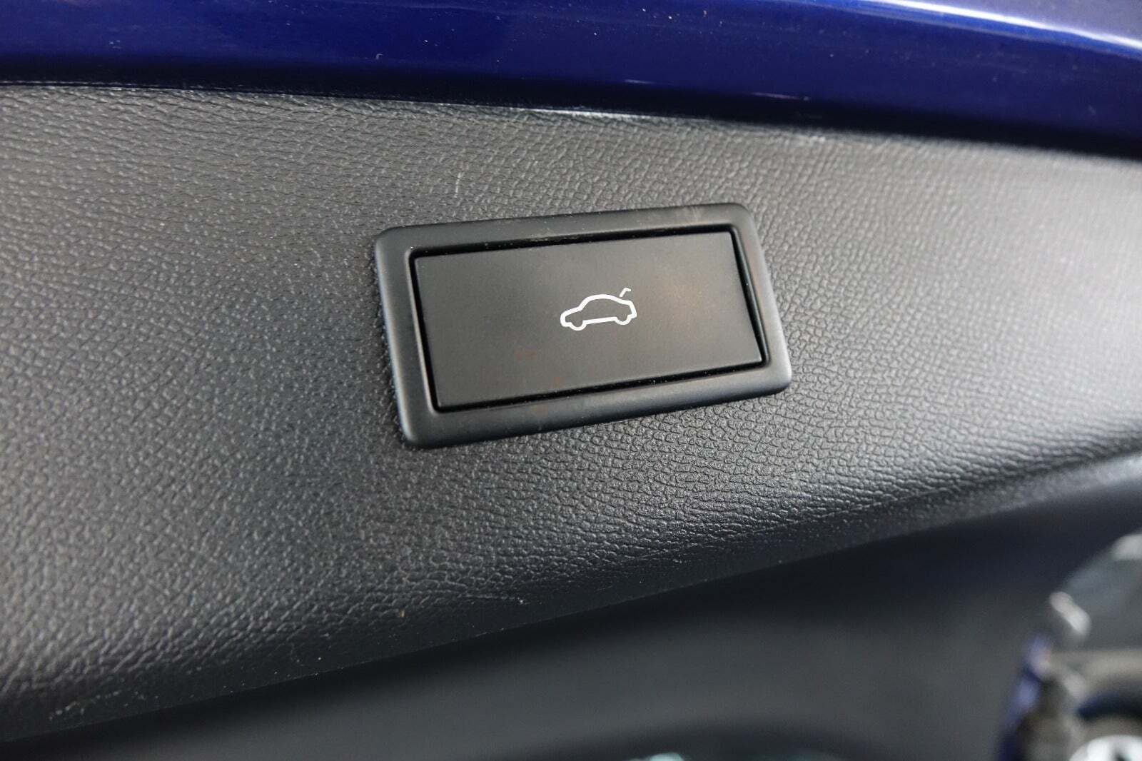Blå Seat Leon fra 2021