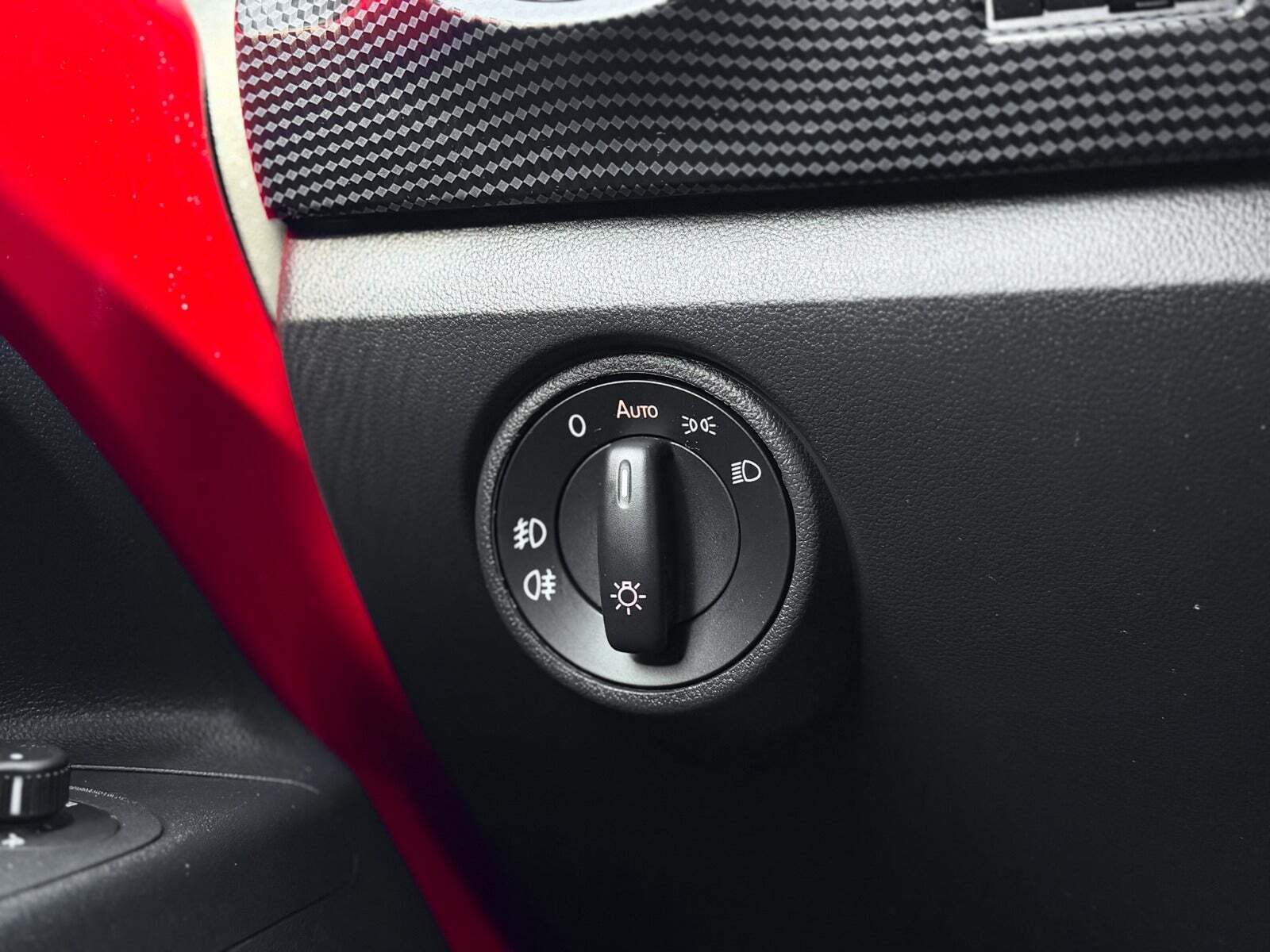 Rød VW UP! fra 2019