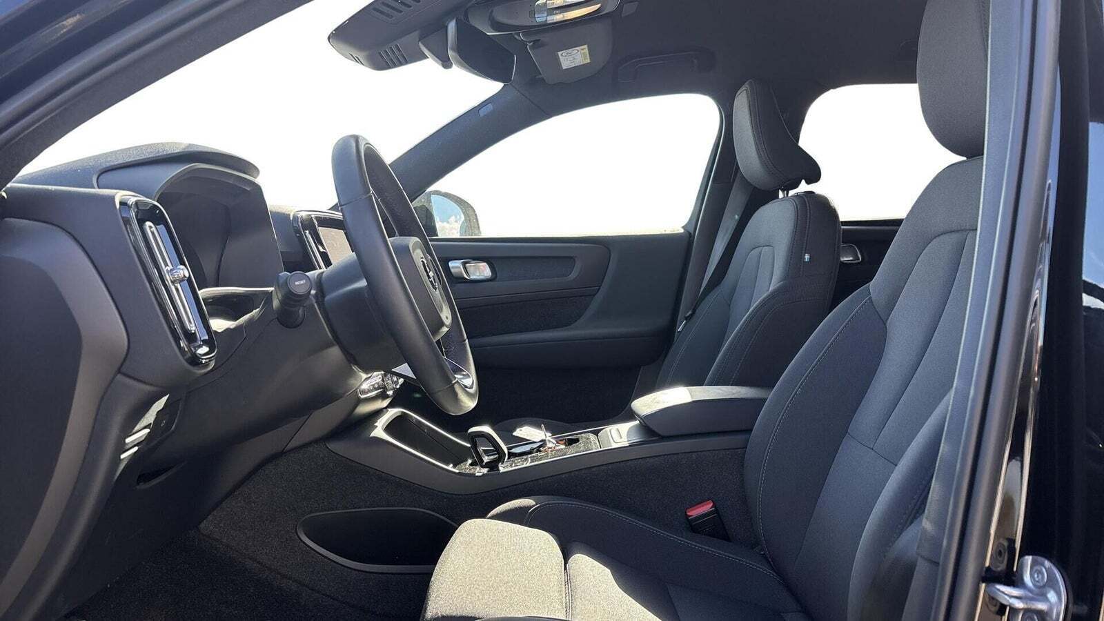 Volvo XC40 P6 ReCharge Core